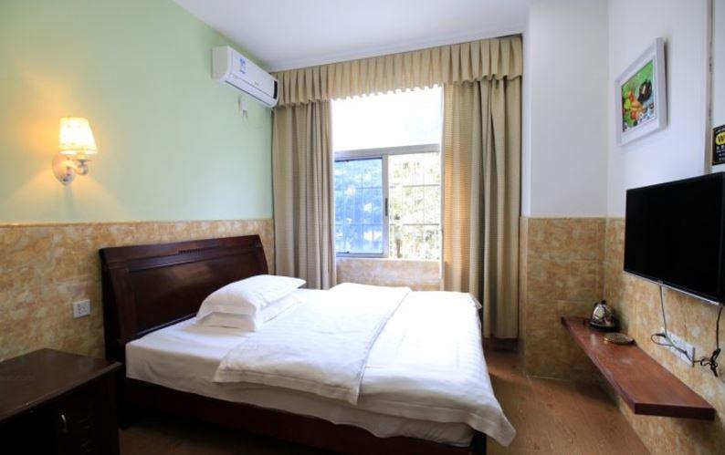Shangbao Express Hotel Csuhaj Kültér fotó